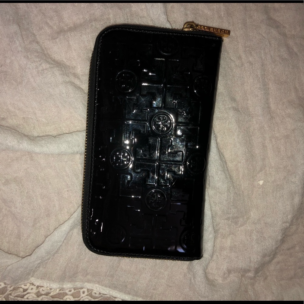 Tory Burch Wallet